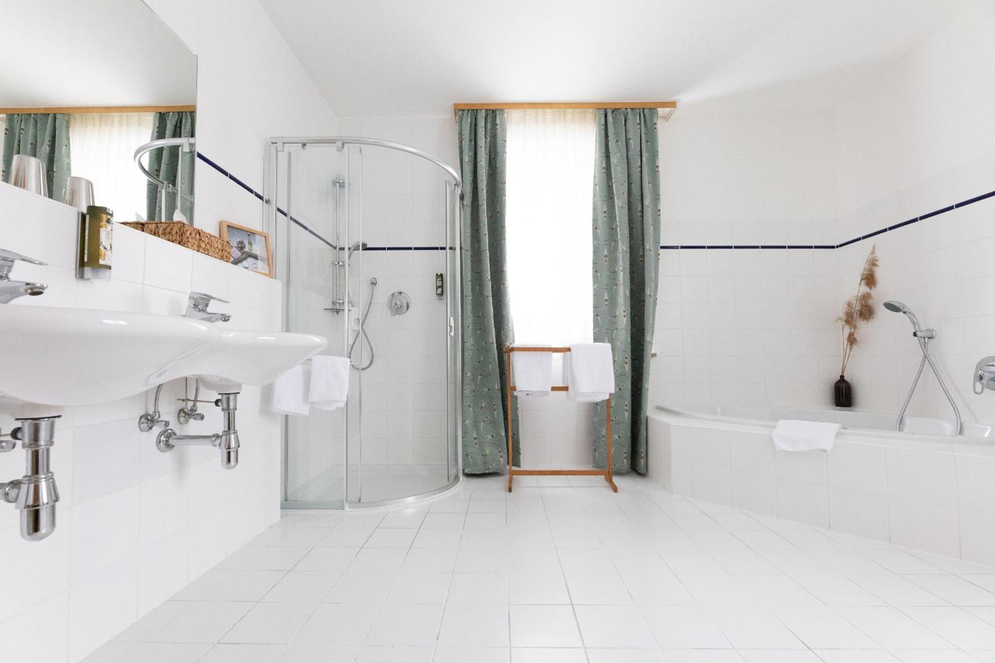 Appartementhotel Am Weissensee Dış mekan fotoğraf